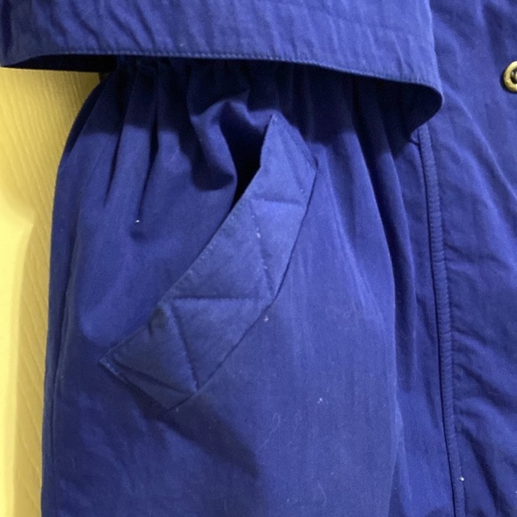 Fabulous Down Winter coat. Cyclone. Drawstring waist. Zip/snap closure. Sz L - Picture 5 of 7